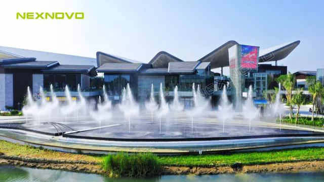 助力建筑幕墙新媒体,晶泓LED透明屏点亮三亚海棠湾河心岛项目