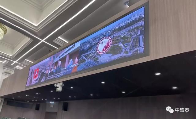 30平米P0.9MiniLED微间距显示屏点亮莫斯科城建局