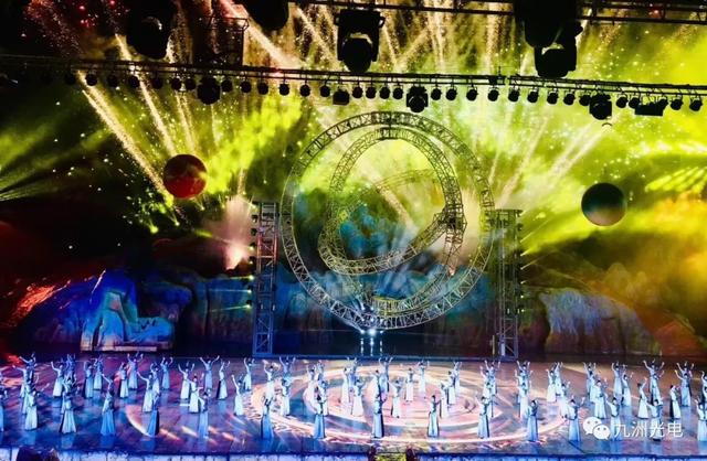 九洲光电│横店影视城之梦幻太极1353㎡LED水浸屏完美绽放