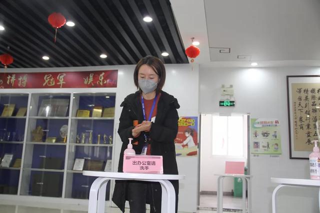 5万口罩驰援省级品牌运营商和品牌服务商 强力巨彩暖心行动ing ！