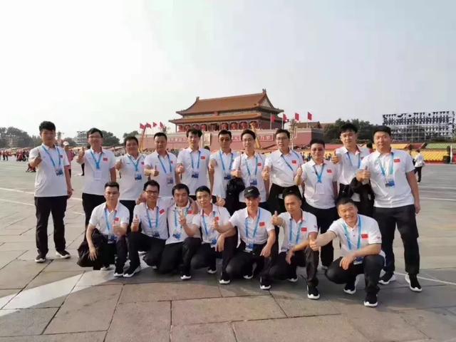 国庆盛典 | 详解3290块“数字光影”黑科技