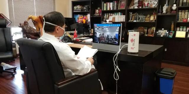 新基建大潮下，智慧商用显示的大机遇