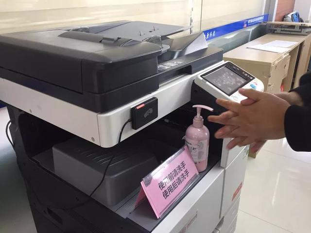 5万口罩驰援省级品牌运营商和品牌服务商 强力巨彩暖心行动ing ！