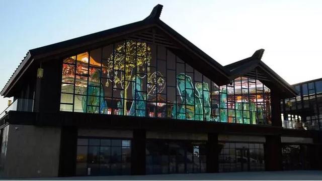 整治“景观亮化工程”过度化对LED显示企业的机遇和挑战