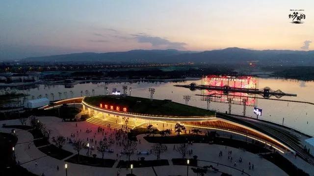 中润光电十大经典案例-山西晋阳湖水上实景演艺《如梦晋阳》 中润光电十大经典案例-山西晋阳湖水上实景演艺《如梦晋阳》