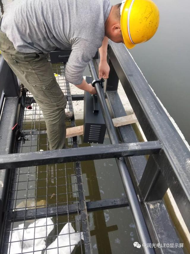 中润案例：太原清徐国际焰火节，1600平米网格屏惊讶亮相，逾22万人围观！