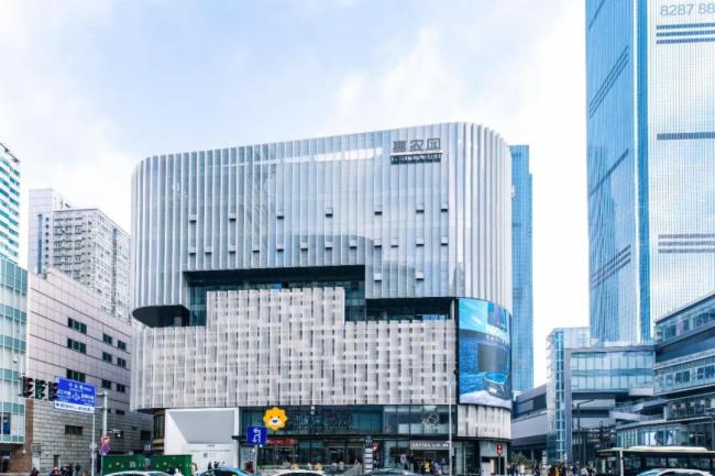 联建大屏闪耀长沙五一商圈，屏显美好共迎春天