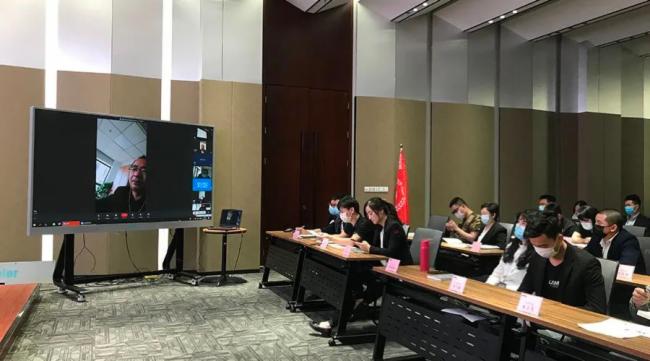 深德彩Melink会议一体机 5G时代快速会议标配