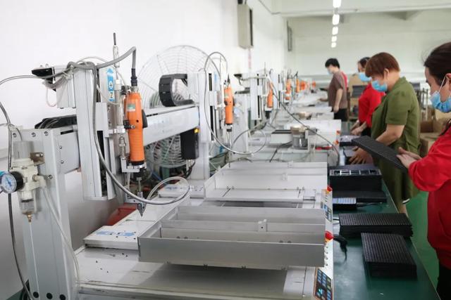 智语光电：“齐全”置行业，望达“精强”规模化