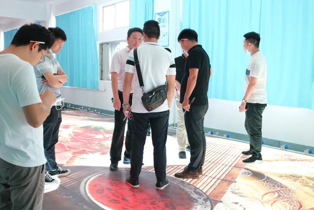 鼎力显示迎乔迁之喜，再续行业奇迹，开启新辉煌