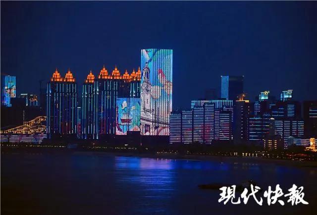 武汉归来｜两江四岸点亮20公里灯光巨幕