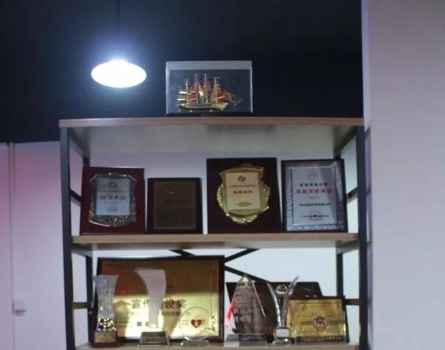 统云概念：用一条“公路”开启显示屏产业发展创新模式