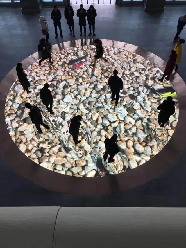 鼎力显示丨500X1000mm互动铁箱