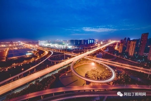 武汉：夜未眠——2019年全国主要城市夜间经济发展调研回顾