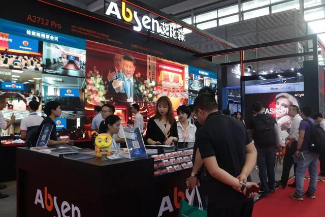 窥视安博会：P1.25成常规产品，0.9成为商用最小点间距