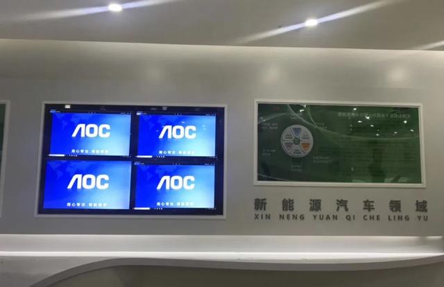 新基建大潮下，智慧商用显示的大机遇
