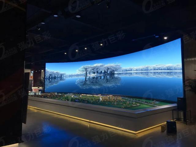 美出天际的LED弧形屏，你不心动吗？