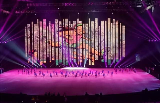 东南亚运动会开幕式，艾比森上演“极限挑战”