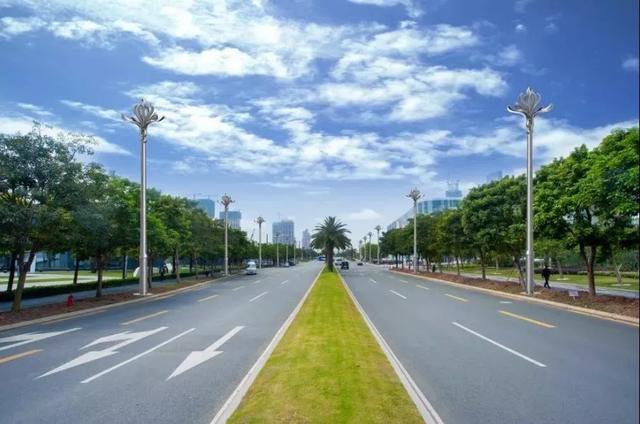 洲明荣获2019年智慧灯杆产业最受欢迎企业
