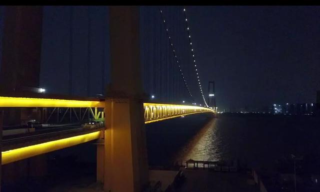 武汉军运会开幕式彩排！军运会推动武汉城市面貌脱胎换骨