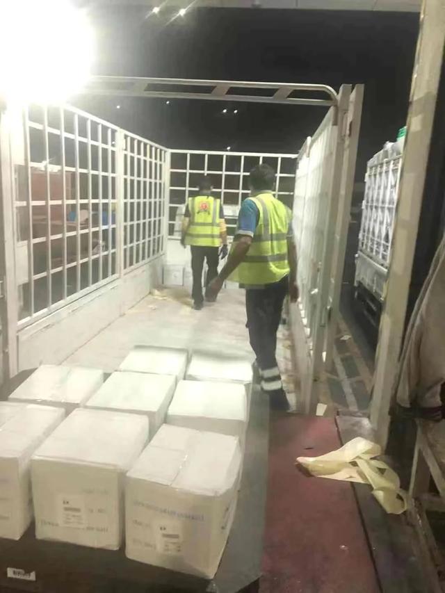 海康威视海外客户和员工全球接力为中国“加油”！