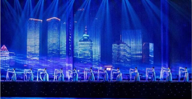超募11亿，传统舞美驶上资本快车道