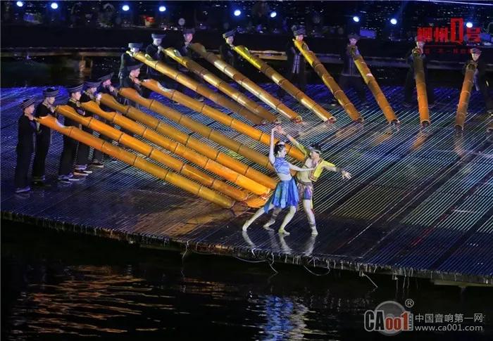 国内首个水下大型LED升降舞台惊现实景演出现场！