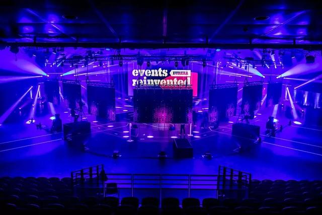 帅! LED显示屏线上互动新体验 帅! LED显示屏线上互动新体验