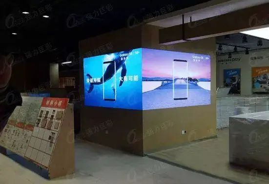 商用化普及提速，强力巨彩LED橱窗屏助力智慧零售