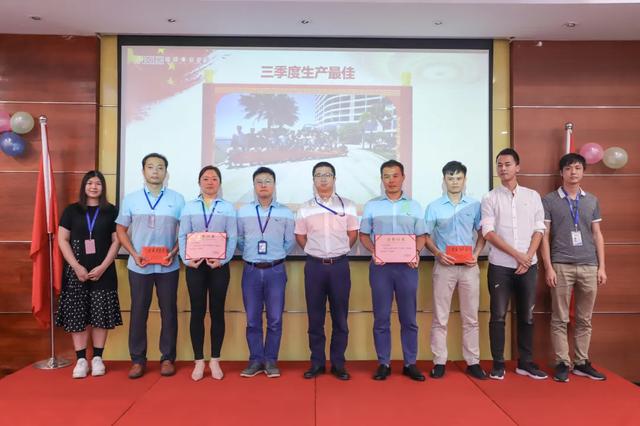 因为热爱，所以向前