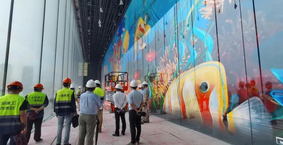 抢“滩”登陆！联建光电巨幅户外小间距造就“上海显示之最”！