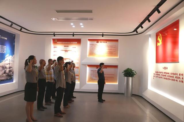 七一建党节 | 五彩党建引领企业品质发展！
