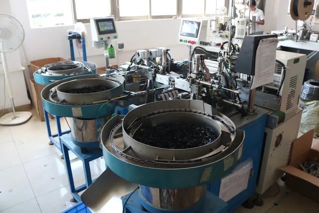 鑫田美：怀揣赤诚与匠心，用一条好线成为显示屏强有力的后盾