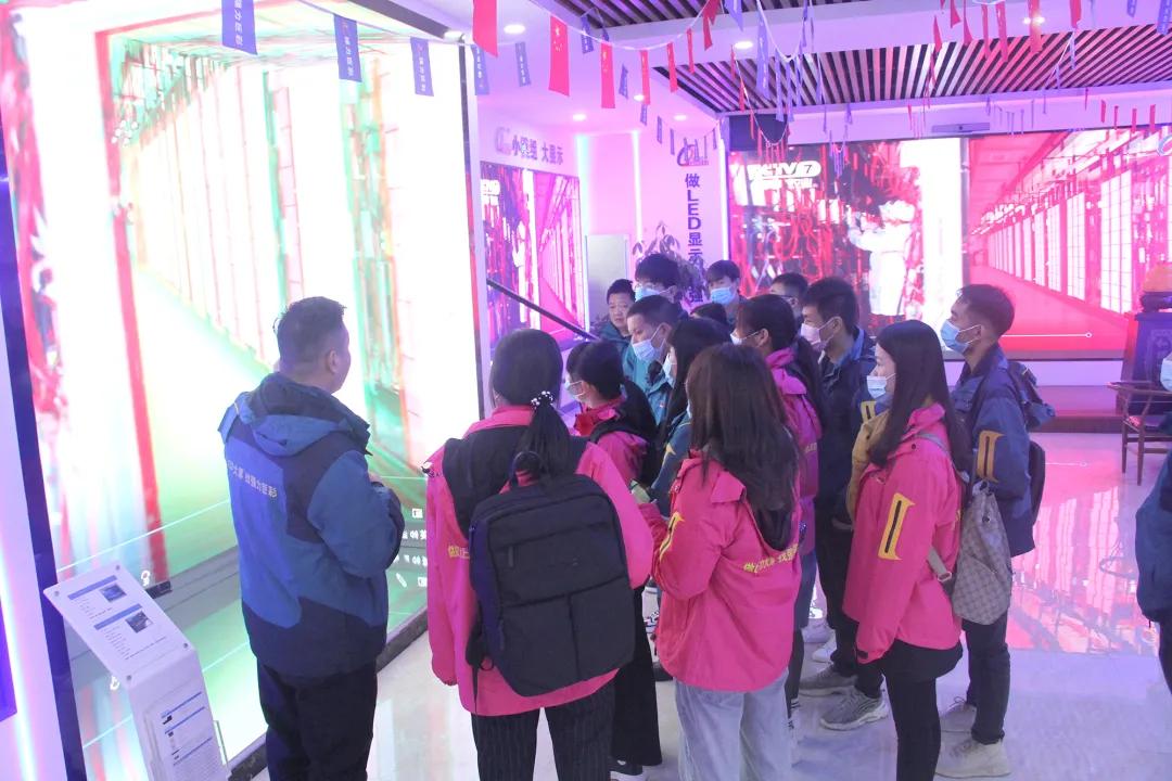 共享品牌盛事！强力巨彩百人观赛团的“乒搏之旅”