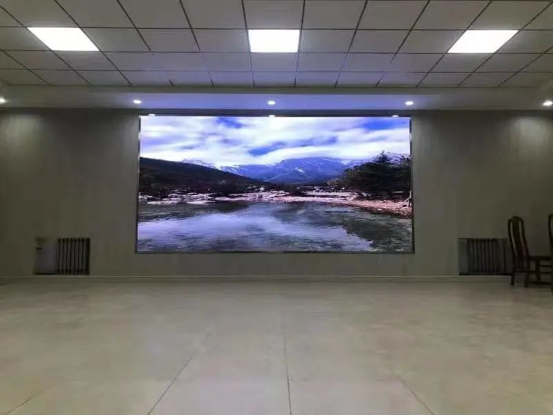 且看海佳彩亮超清小间距遍地开花