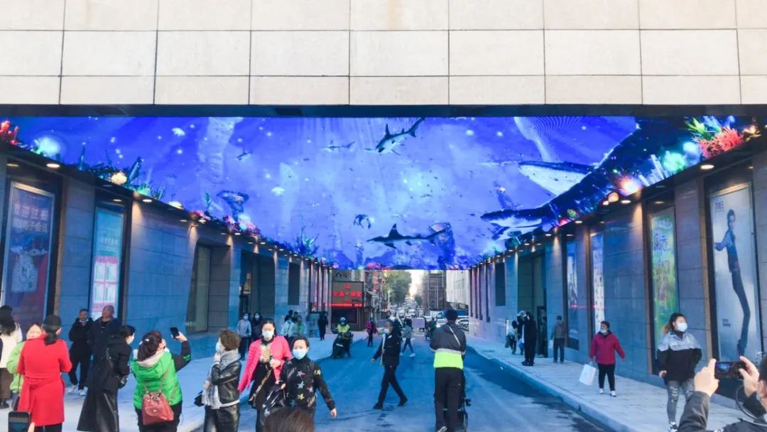 吉林百年商街换新颜，AET 620㎡天幕成网红打卡地