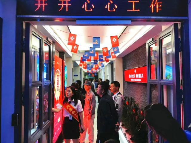 金秋九月| 贺强力巨彩又两家LED显示旗舰店盛大开业！