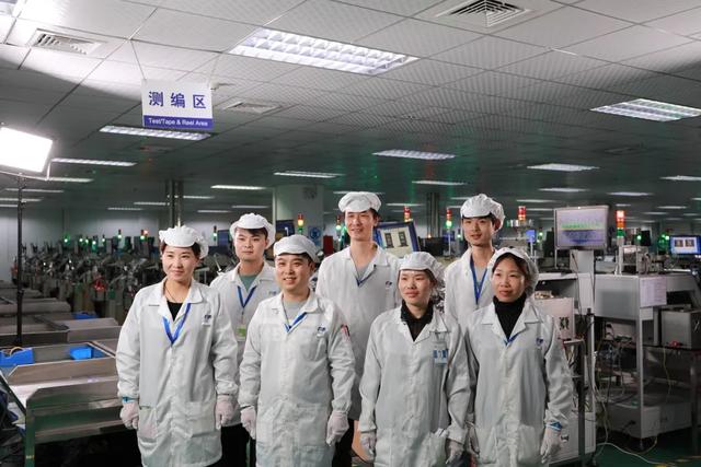 富满电子：行业下行期的逆风成长，聚焦小间距驱动未来“芯”方向