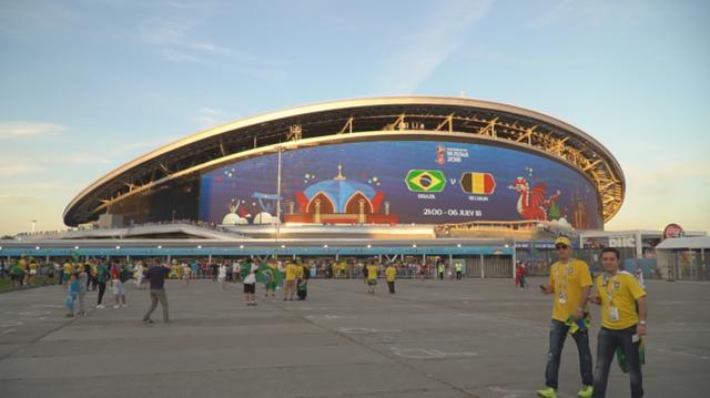 洲明大屏点亮蓉城，全民共迎2021成都大运会！