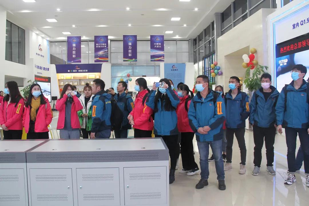 共享品牌盛事！强力巨彩百人观赛团的“乒搏之旅”