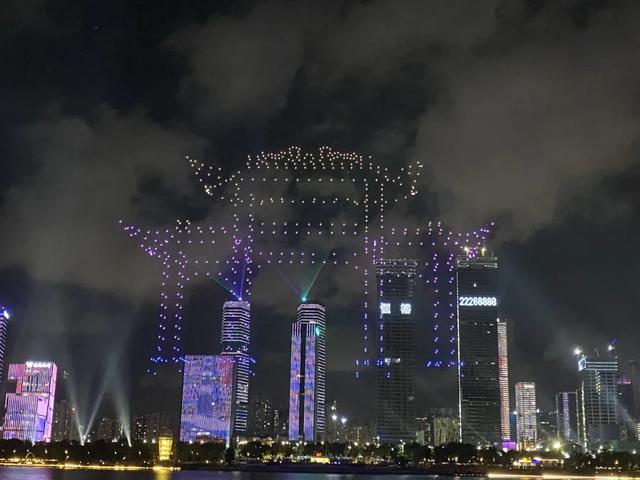 深圳特区40周年灯光秀震撼上演