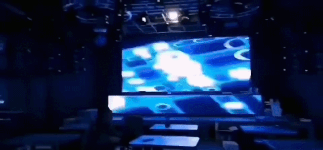 LED大显示打造的时尚酒吧 简直不要太美太酷炫！