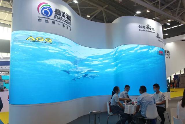 展会专访｜鑫彩晨：继续深挖细分市场，显示屏不止于平面