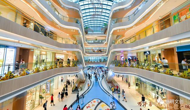 再造经典!洲明2400㎡LED屏助力悦汇城惊艳蝶变! 再造经典!洲明2400㎡LED屏助力悦汇城惊艳蝶变!