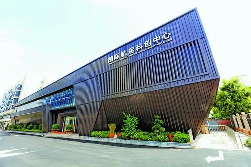 发力智慧港口建设,洲明助力打造厦门港新地标 发力智慧港口建设,洲明助力打造厦门港新地标