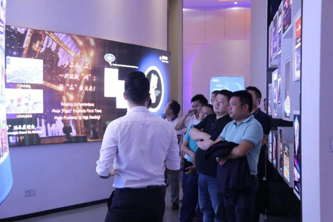 共担风雨，同享阳光！深德彩战略供应合作伙伴交流会圆满举行