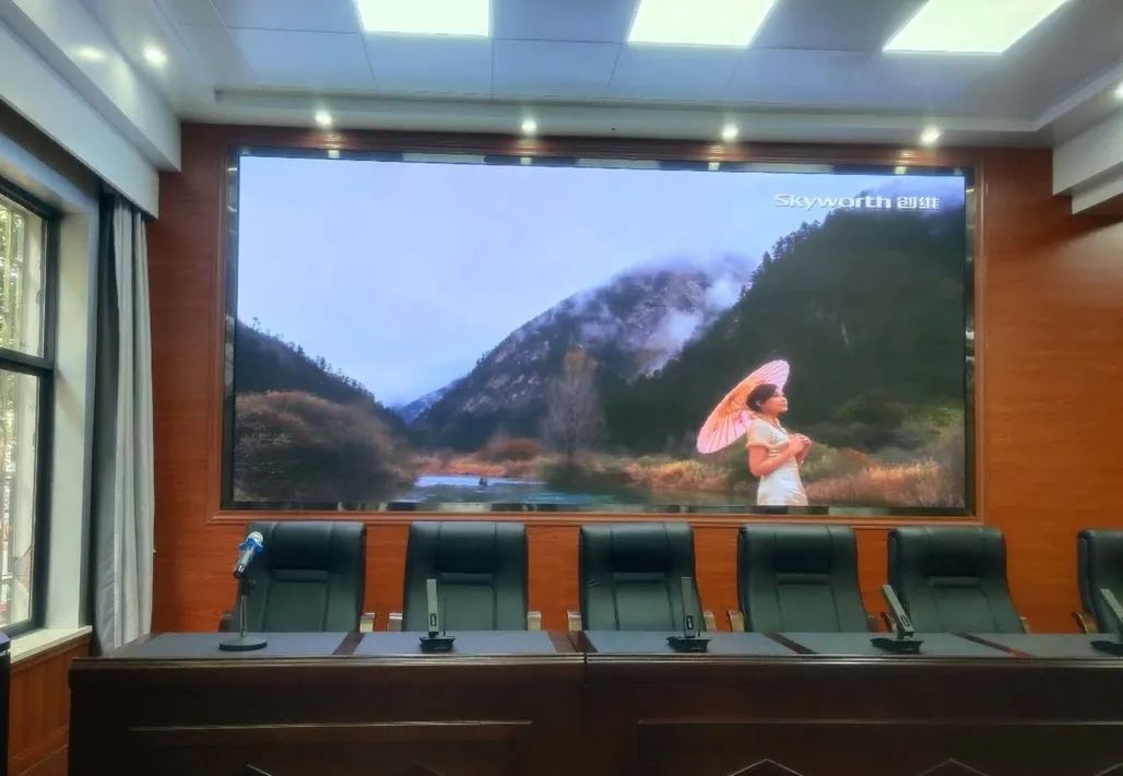 且看海佳彩亮超清小间距遍地开花