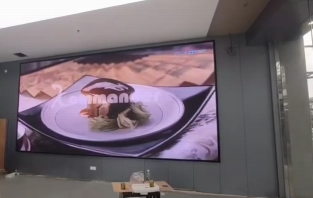 且看海佳彩亮超清小间距遍地开花