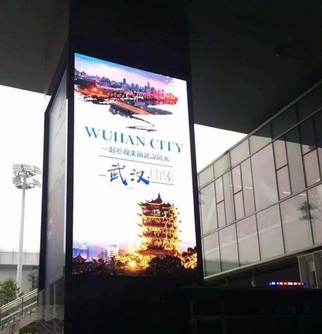 【联诚发】这个巨型LED飘带，竟然在室内翩翩起舞！