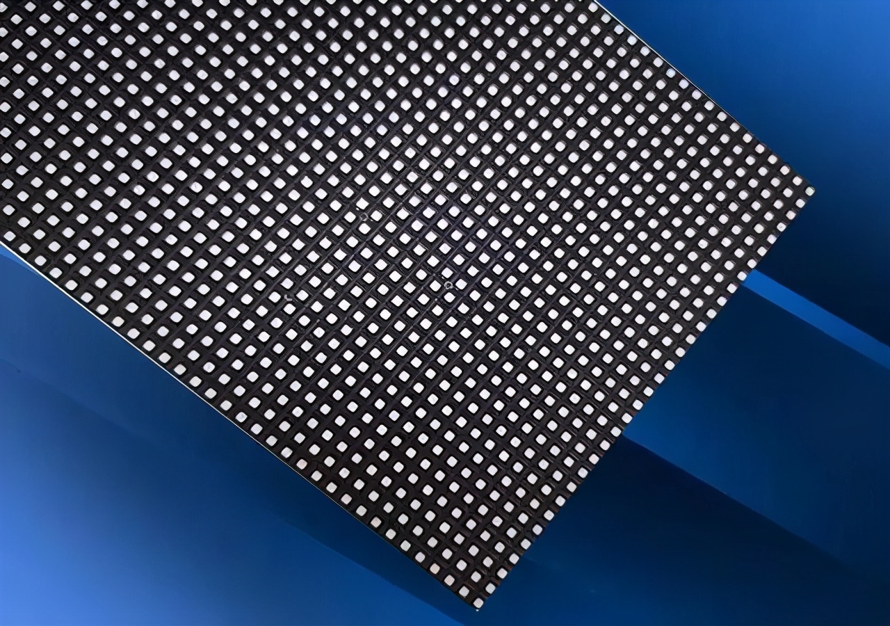 智慧城市蓬勃发展 LED智慧灯杆屏应用势不可挡！